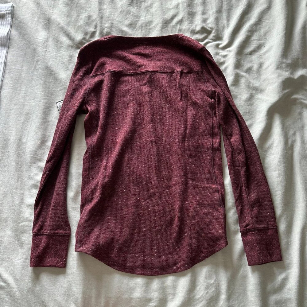 NWT Eddie Bauer Long Sleeve, maroon, Size M - Picture 4 of 4